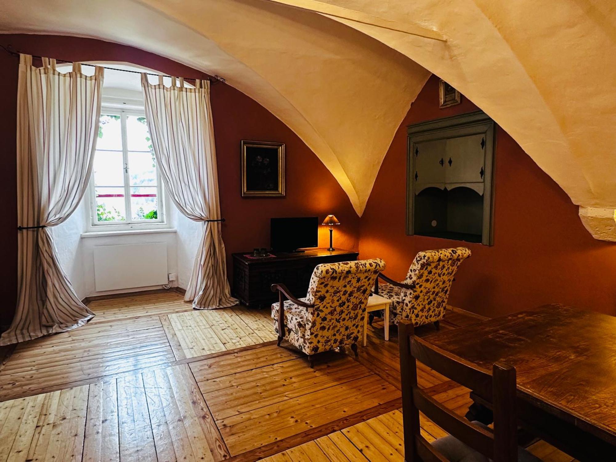 Schloss Moosburg Gaestehaus المظهر الخارجي الصورة